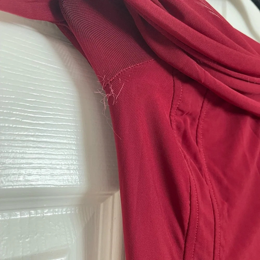 MAJORELLE Red Gown - Picture 6 of 7